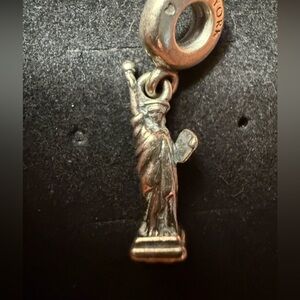 PANDORA Statue of Liberty Sterling Silver Charm